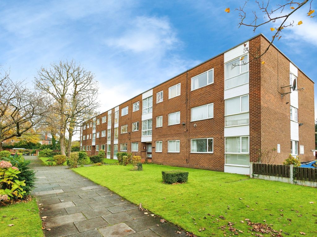 1 bed flat for sale in Eccles Old Road, Salford M6, £100,000 Zoopla
