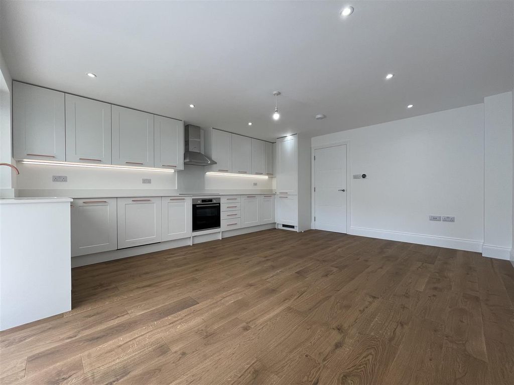 4 bed detached house for sale in Southend Road, Corringham, StanfordLe