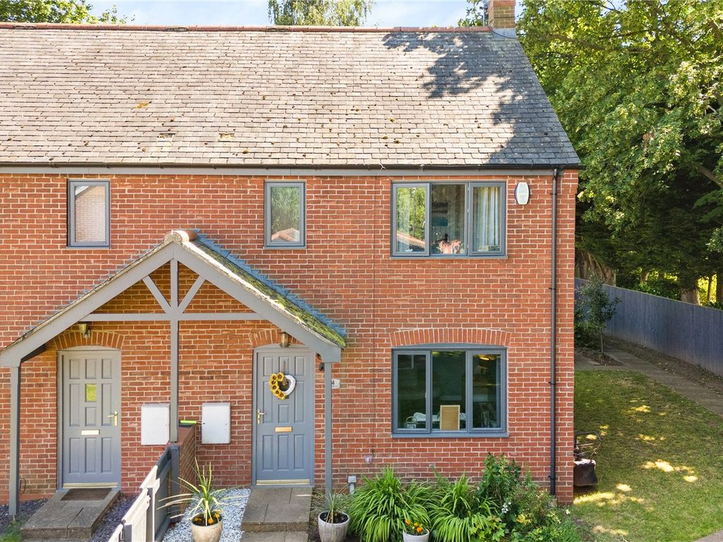 3 bed end terrace house for sale in Whinchat Close, Great Coates