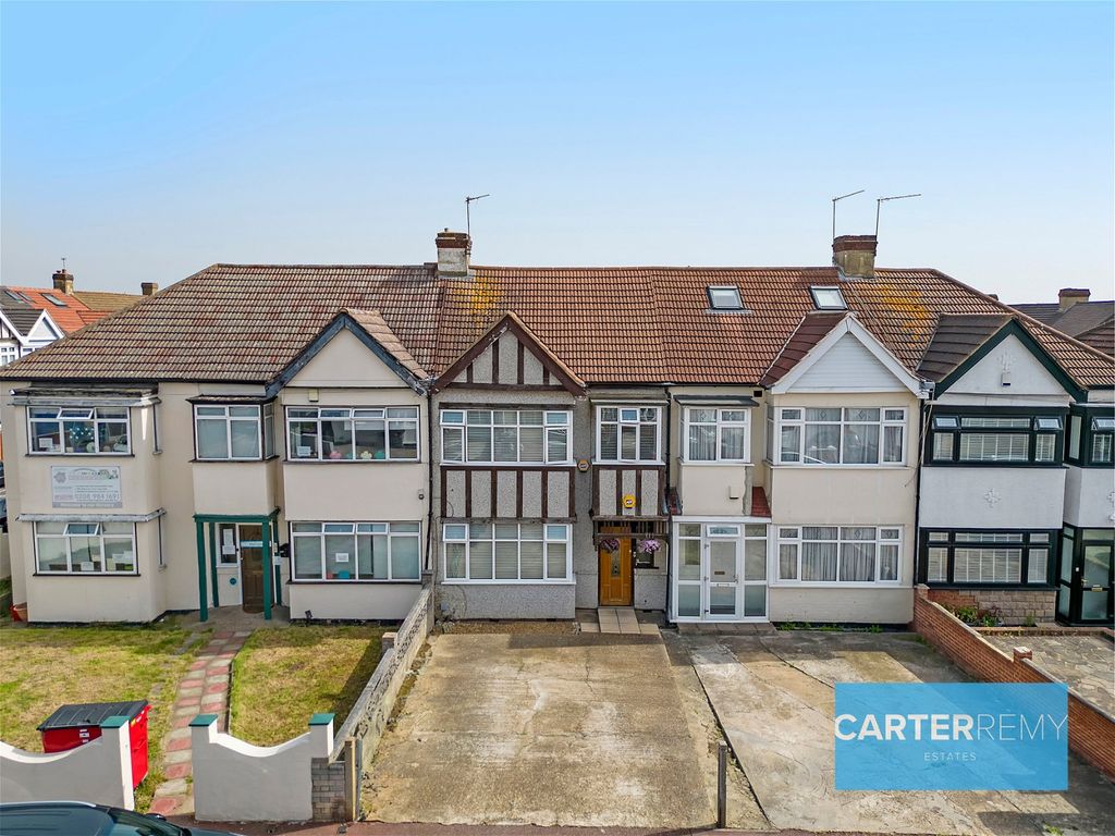 3 bed terraced house for sale in Grosvenor Road, Dagenham RM8, £415,000