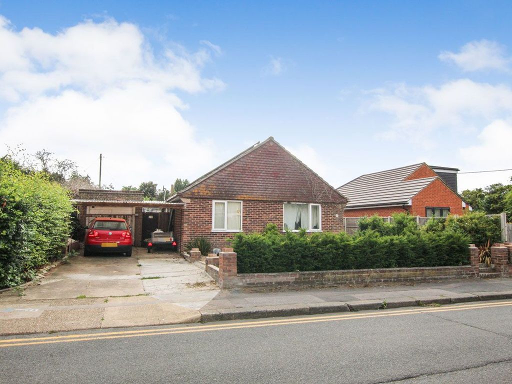 3 bed bungalow for sale in Foxgrove Road, Whitstable CT5, £350,000 Zoopla