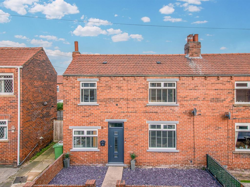 2 bed semidetached house for sale in Field Lane, Ossett WF5, £197,750