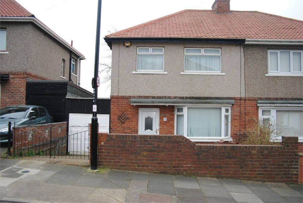 3 bed semidetached house to rent in Hodgkin Park Road, Newcastle Upon