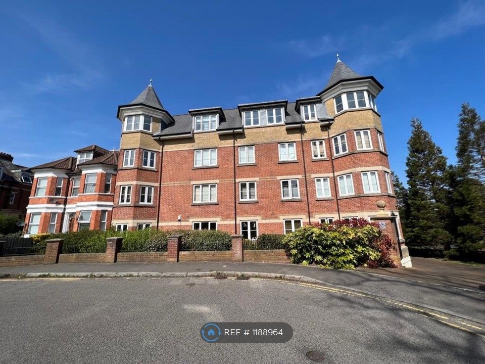 2 bed flat to rent in Norwich Ave W, Bournemouth BH2 Zoopla