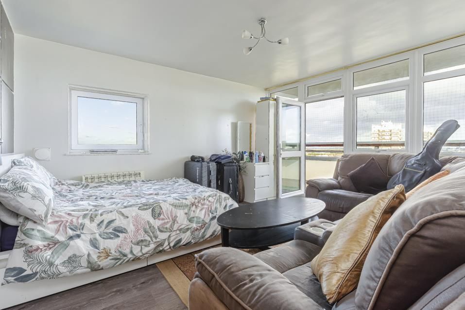 2 bed flat for sale in Dunedin House, North Woolwich E16 Zoopla