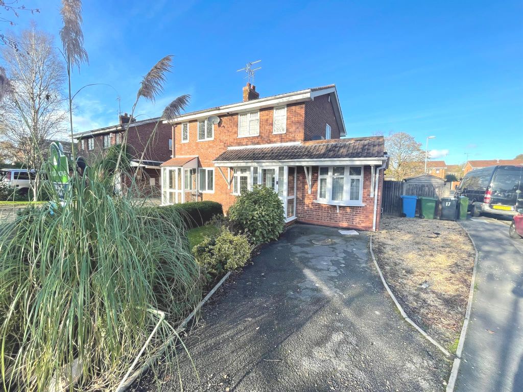 3 bed semidetached house for sale in Gleneagles Road, Perton