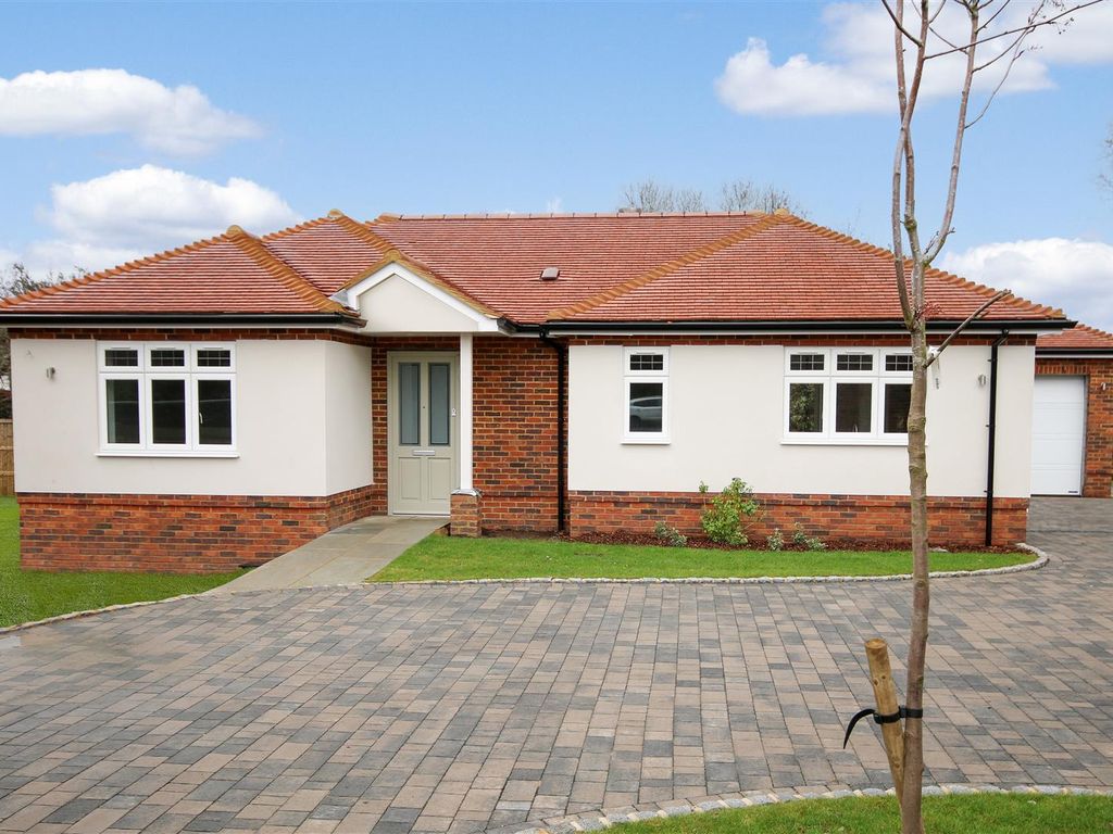 New home, 3 bed detached bungalow for sale in Harriotts Drive, Ashtead
