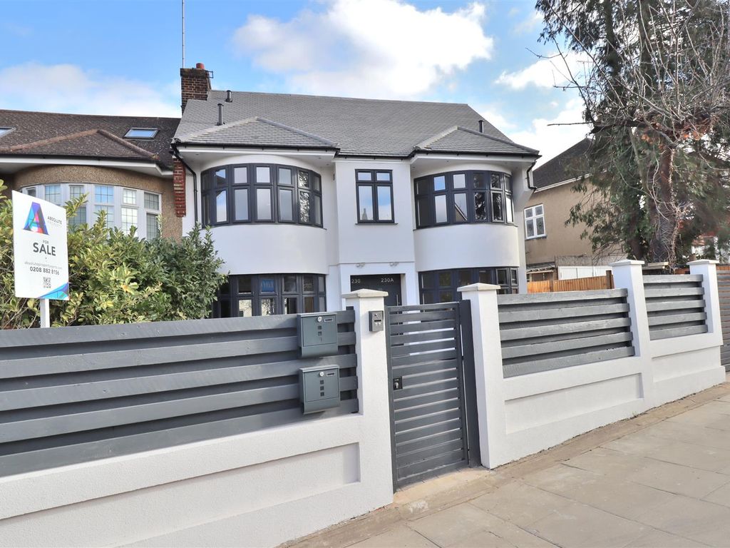 3 bed property for sale in Chase Road, London N14, £775,000 Zoopla