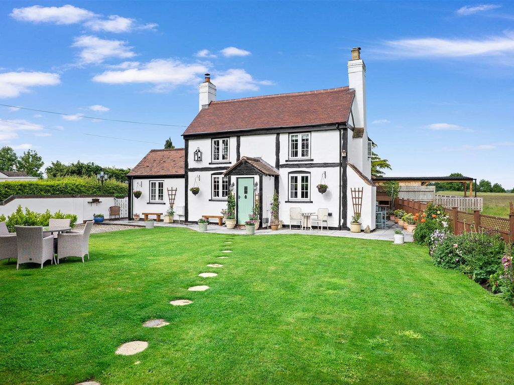 3 bed cottage for sale in Bath Road, Broomhall, Worcester WR5 Zoopla