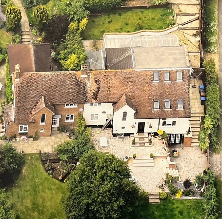 7 bed semidetached house for sale in Oaklea, Oaklands, Welwyn