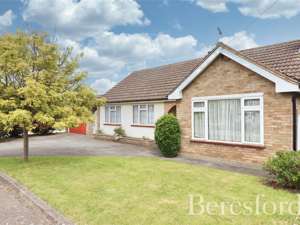 3 bed bungalow for sale in Bridport Road, Chelmsford CM1 Zoopla