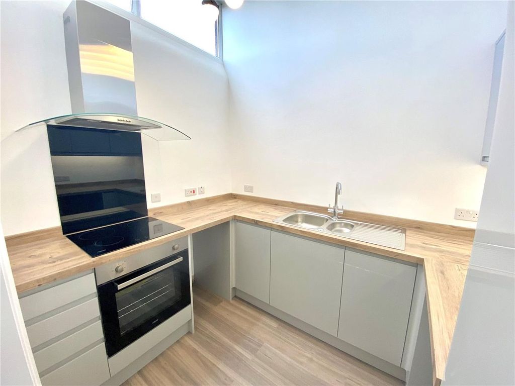 2 bed property to rent in Dorchester Parade, Hazel Grove, Stockport SK7