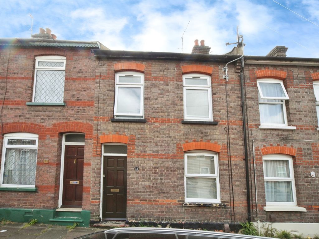 3 bed terraced house for sale in Baker Street, Luton LU1, £300,000 - Zoopla