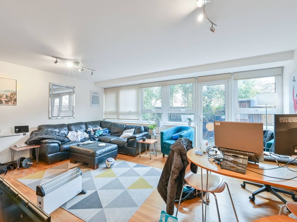 3 bed flat to rent in Bullen Street, Battersea, London SW11 Zoopla