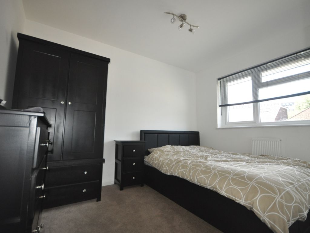 Room to rent in Northgate Road, Crawley RH10 Zoopla