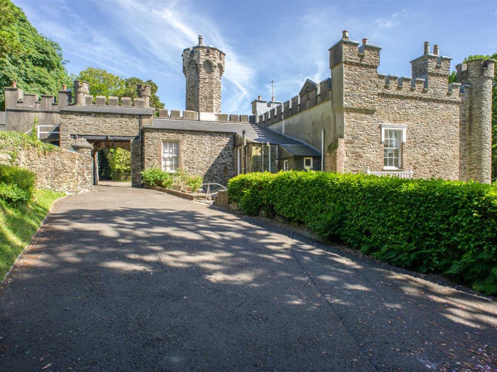 9 bed property for sale in Main Road, Greeba, Isle Of Man IM4 Zoopla