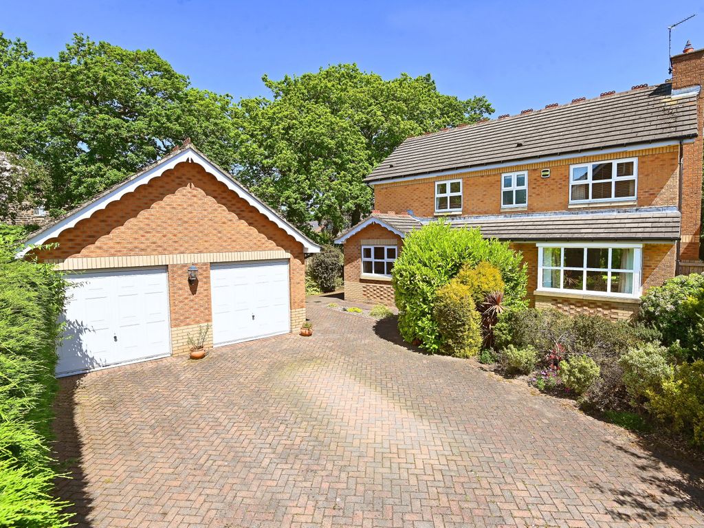 4 bed detached house for sale in Pinewood Gate, Harrogate HG2 Zoopla