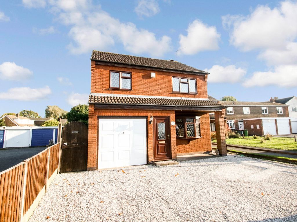 3 bed detached house for sale in Royal Meadow Drive, Atherstone CV9