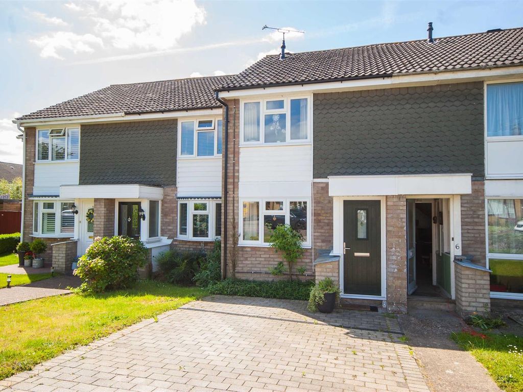 2 bed terraced house for sale in Mallard Road, Tile Kiln, Chelmsford