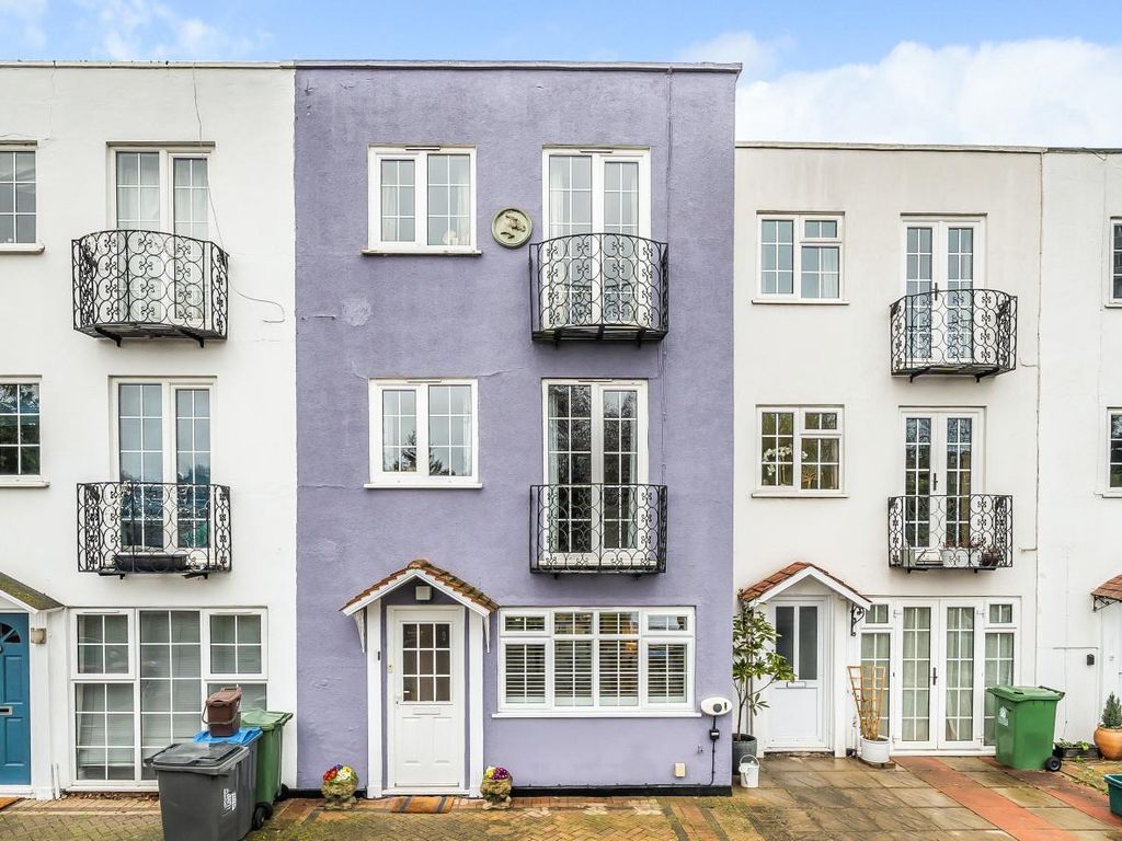 4 bed town house for sale in Eaton Drive, Kingston Upon Thames KT2 Zoopla