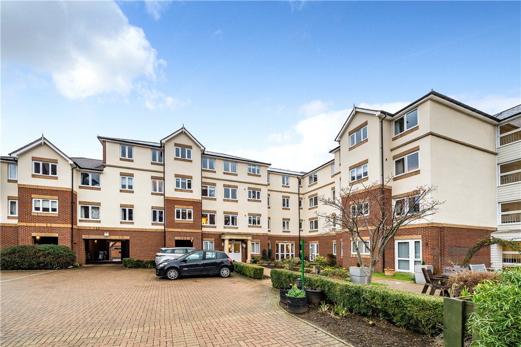 1 bed flat to rent in Grove Road, Woking, Surrey GU21 Zoopla
