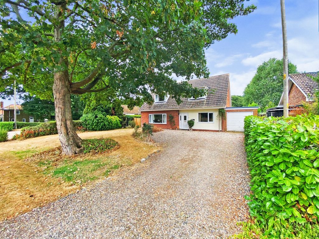 3 bed property for sale in Mill Road, North Tuddenham, Dereham NR20