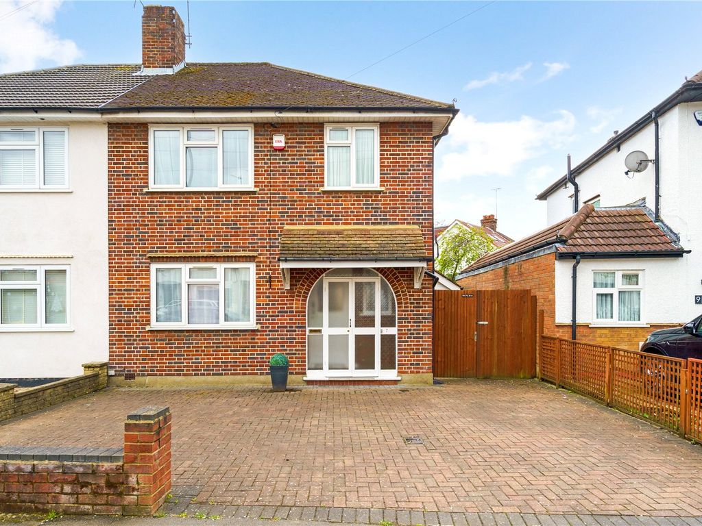 3 bed semidetached house for sale in Eastern Avenue, Pinner, Middlesex