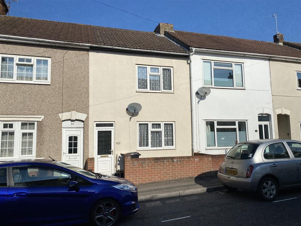 3 bed terraced house for sale in William Street, Swindon SN1 Zoopla