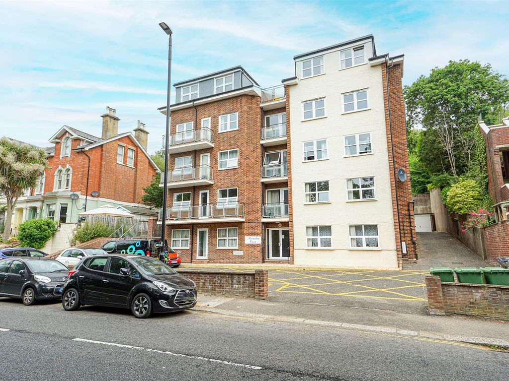 1 bed flat for sale in St. Helens Road, Hastings TN34, £165,000 Zoopla