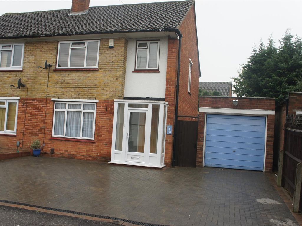 3 bed semidetached house to rent in The Bramblings, London E4, £2,100 pcm Zoopla