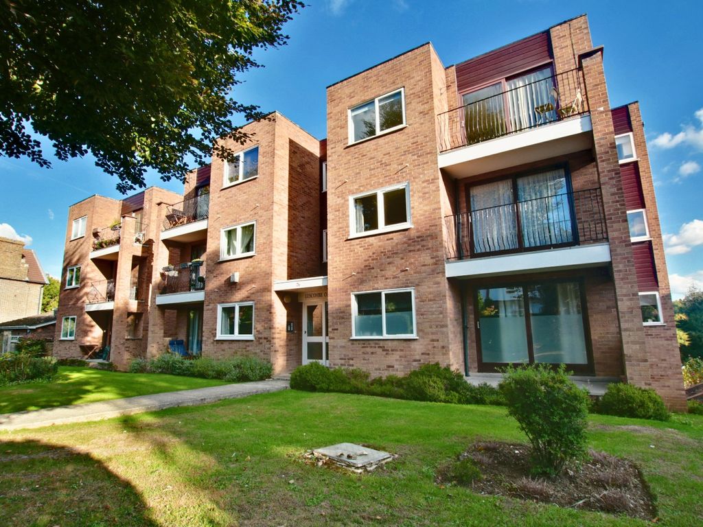 1 bed flat to rent in Park Hill Road, Bromley BR2 Zoopla