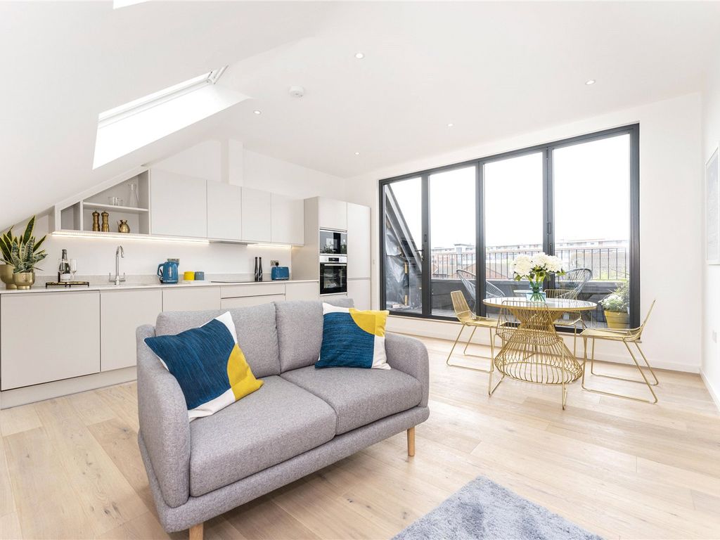 Jeddo Road Shepherds Bush W12  