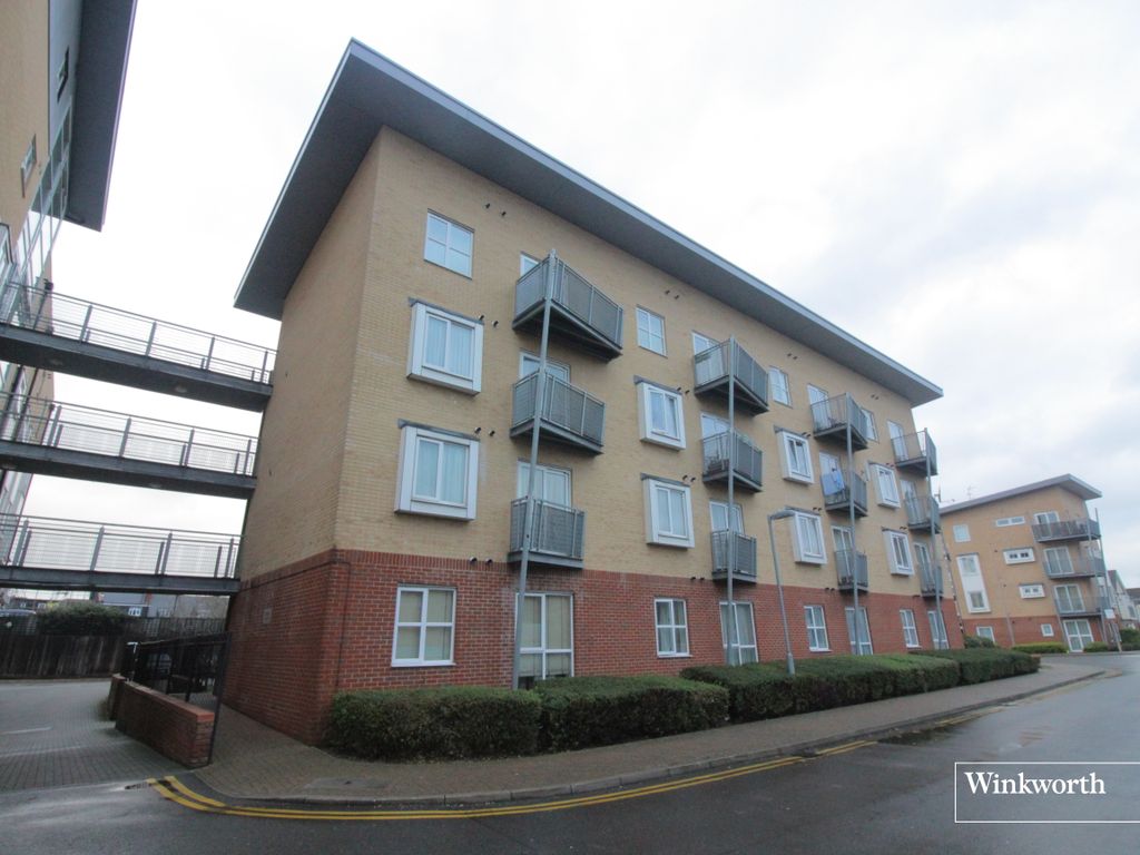 1 bed flat for sale in Whitehall Close, Borehamwood, Hertfordshire WD6