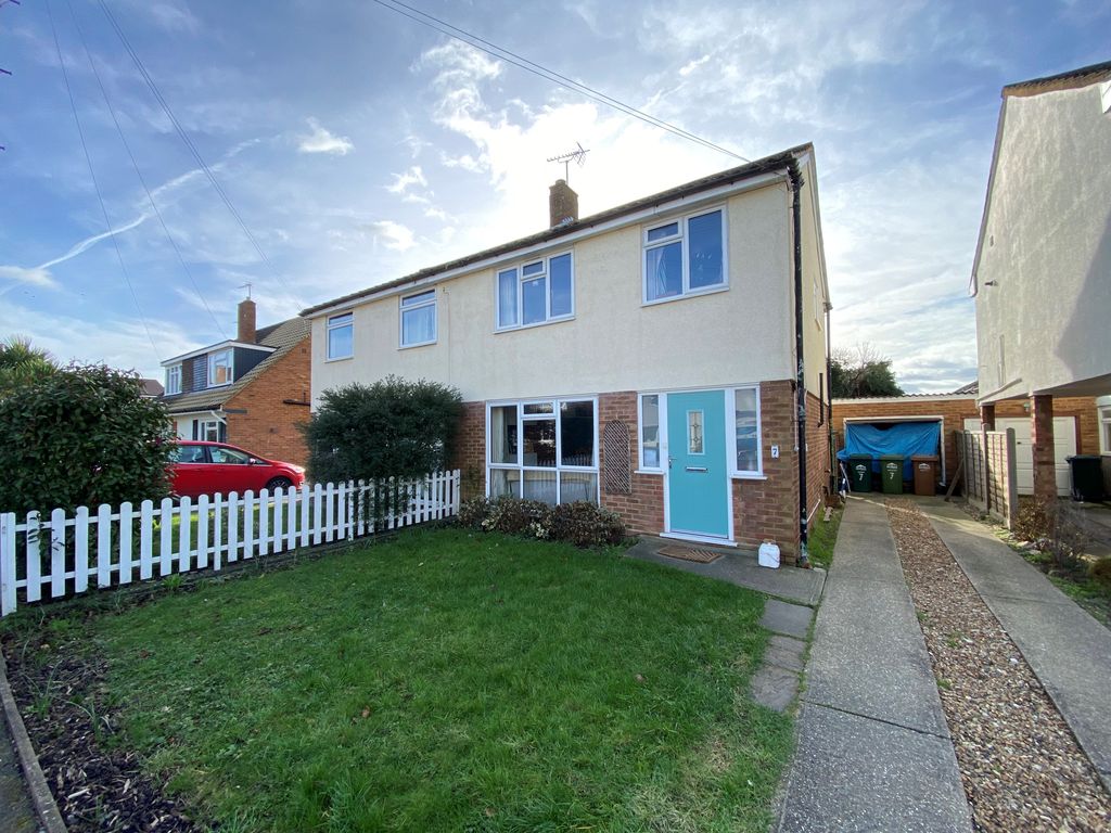 3 bed semidetached house for sale in Conway Drive, Ashford TW15 Zoopla