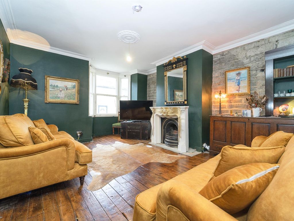 5 bed end terrace house for sale in West Lane, Haworth, Keighley BD22