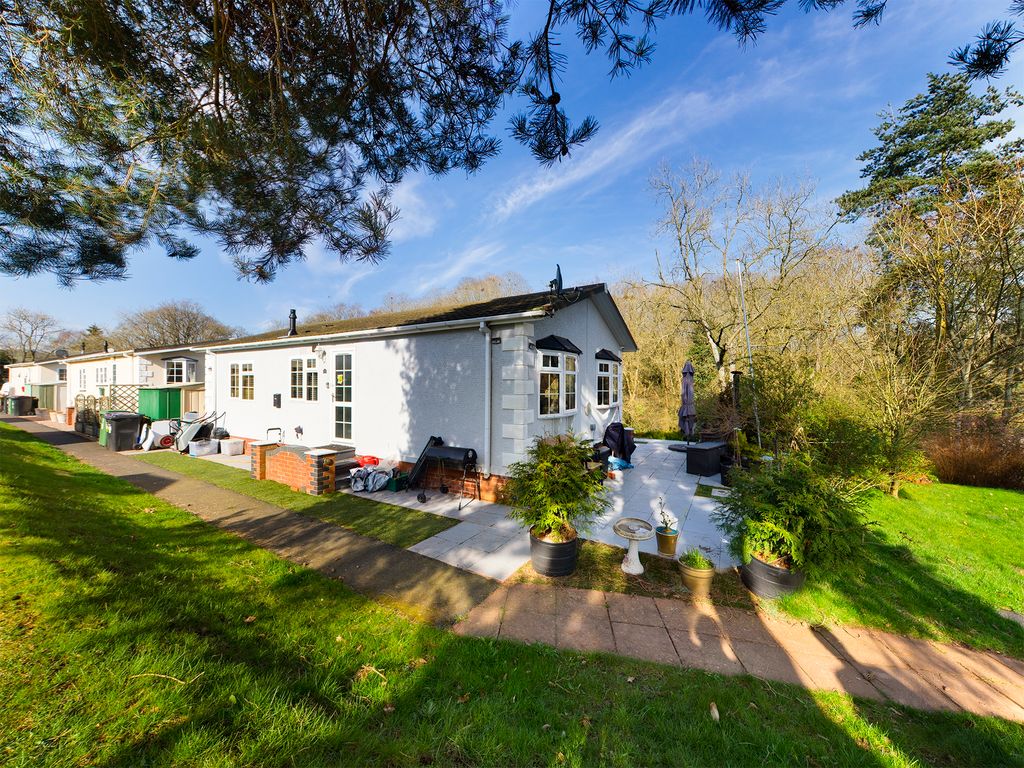 2 bed mobile/park home for sale in Ditton Mill Holiday Park, Cleobury