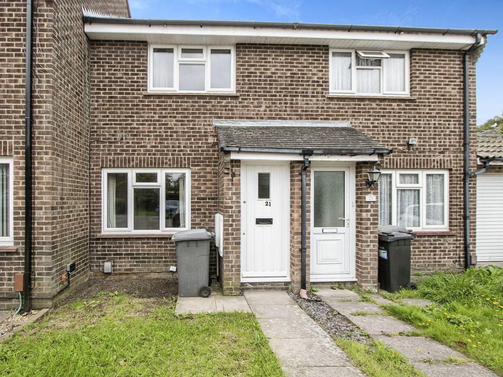 2 bed terraced house for sale in Blackfield Road, Throop, Bournemouth