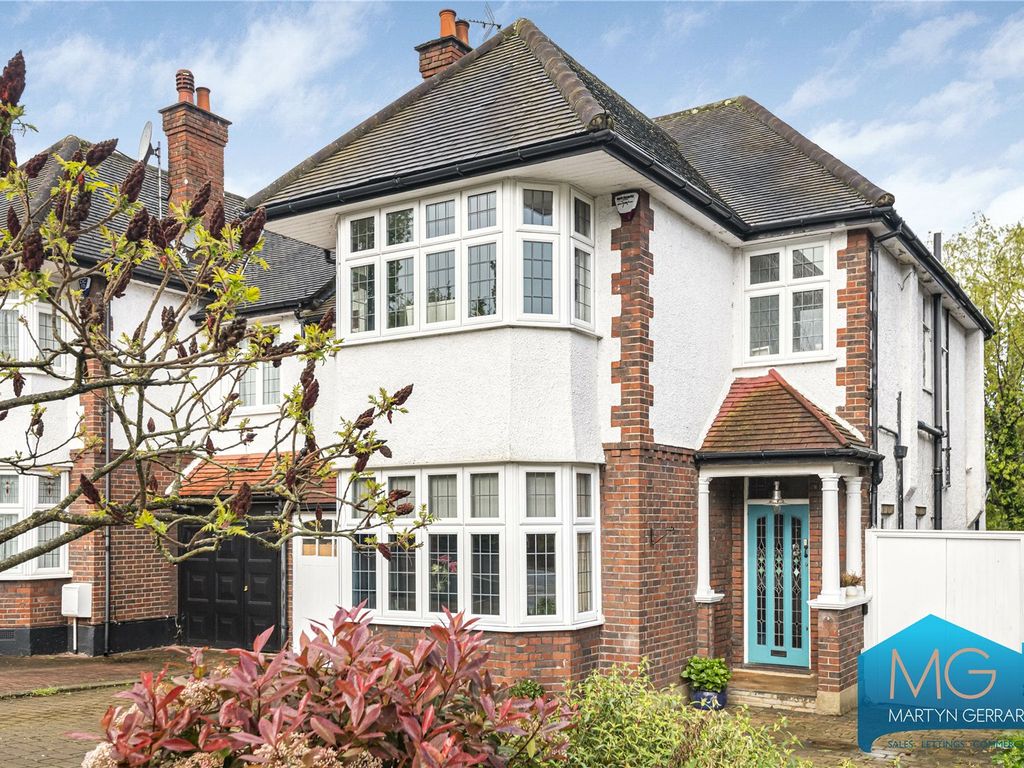 4 bed semidetached house for sale in Bush Hill, London N21, £1,050,000