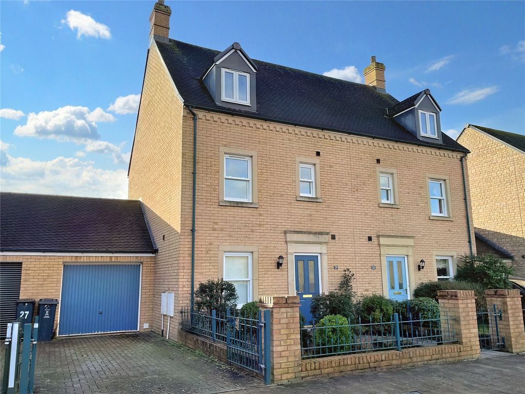 Yardlee Walk, East Wichel, Swindon SN1  