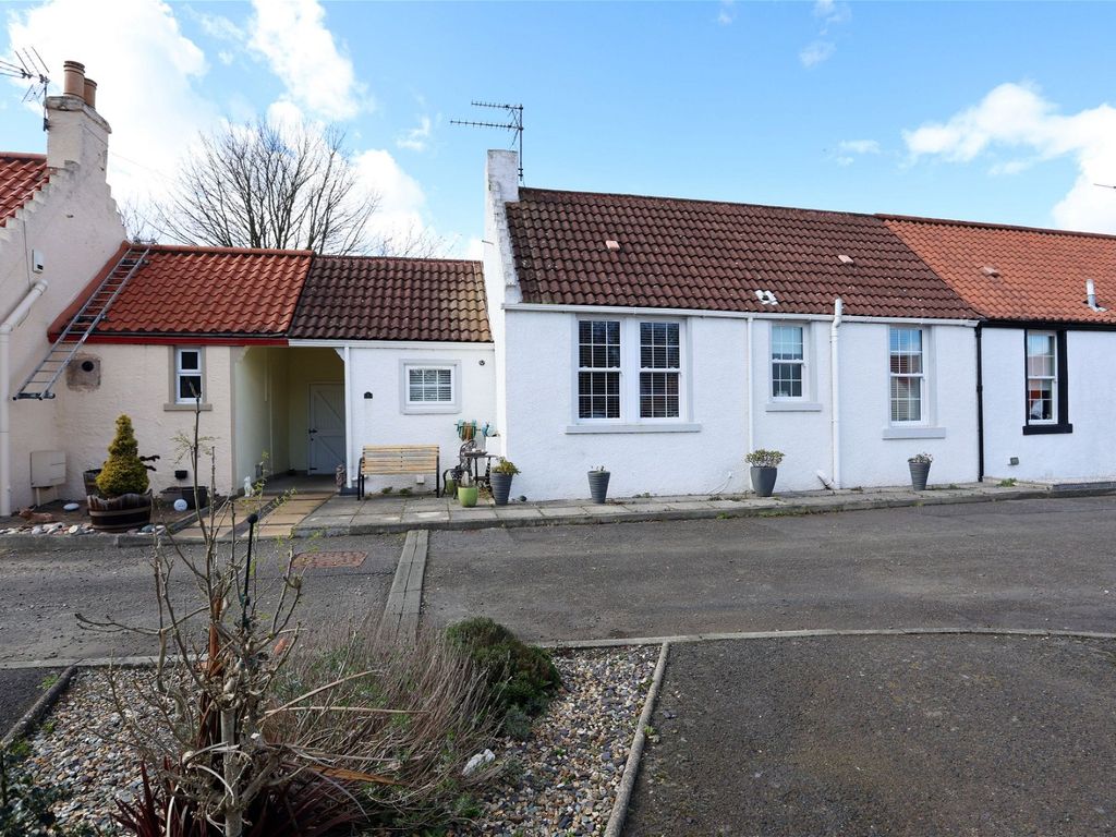 2 bed terraced bungalow for sale in Lochhead Crescent, Coaltown Of