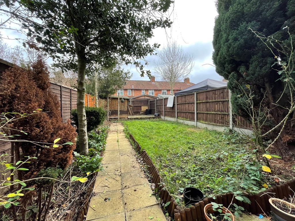 Upfield Road, London W7  