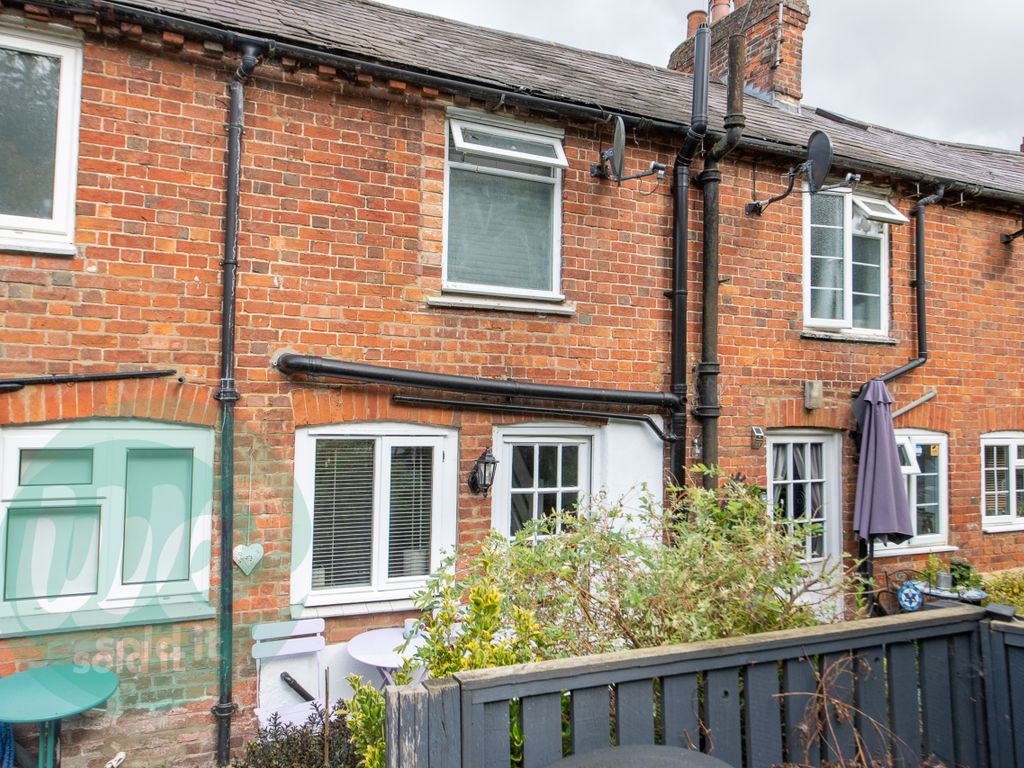1 bed cottage for sale in High Street, Weedon, Aylesbury HP22 Zoopla