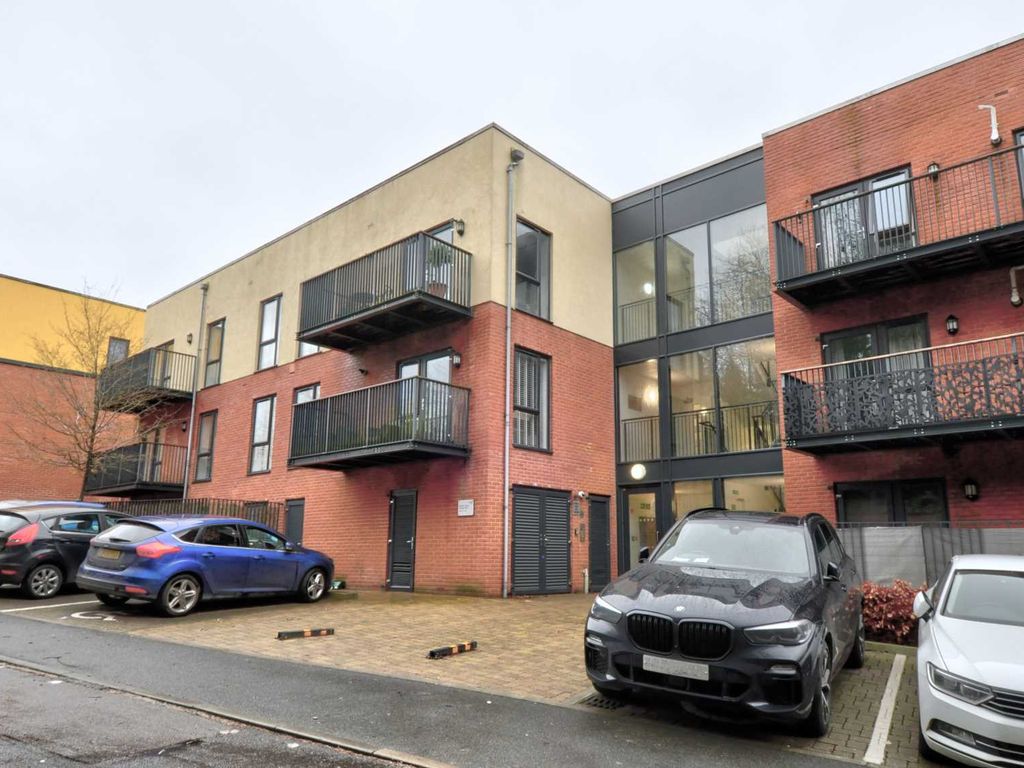 1 bed flat for sale in Olympic Way, High HP13 Zoopla