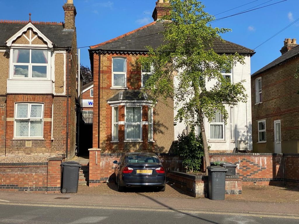 1 bed flat to rent in Hughenden Road, High HP13, £950 pcm Zoopla