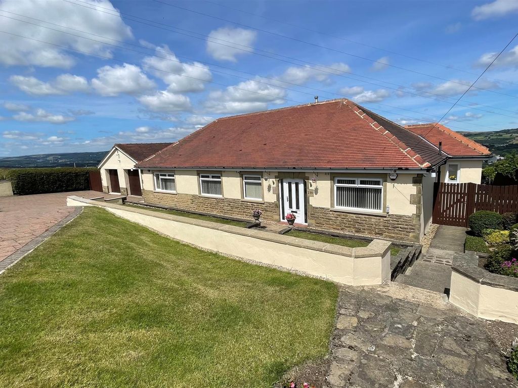 Wrosecliffe Grove, Bradford BD10  