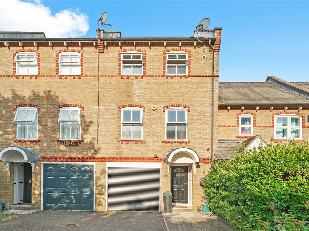 3 bed terraced house for sale in Chamberlayne Avenue, Wembley HA9, £