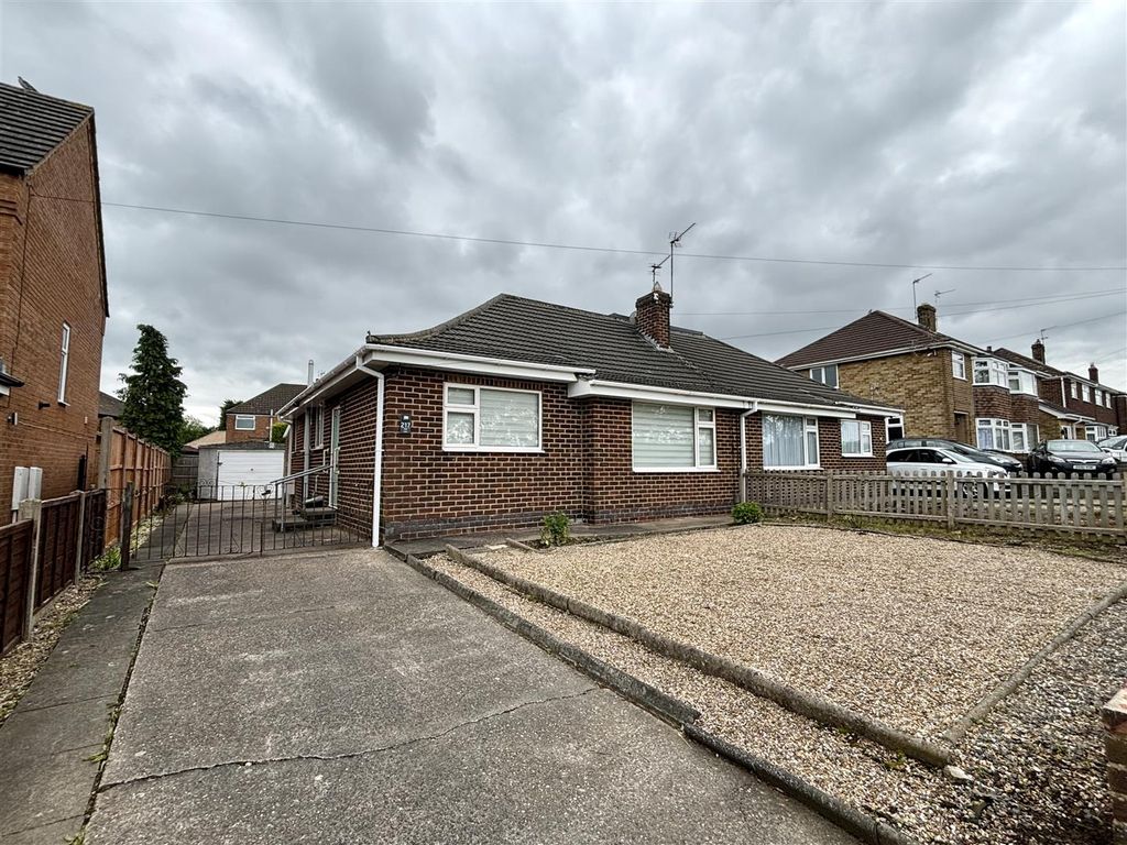 2 bed semidetached bungalow for sale in Hall Lane, Whitwick