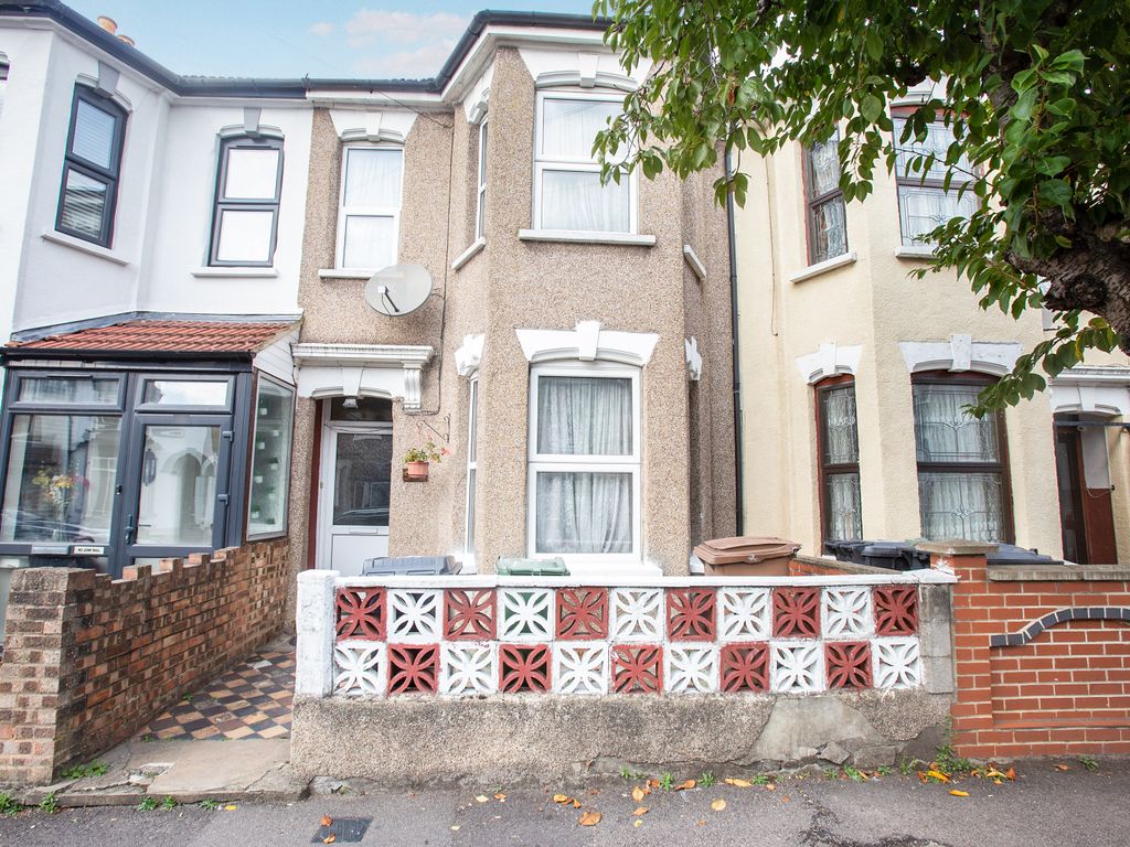 3 bed terraced house for sale in Albert Road, Walthamstow, London E17