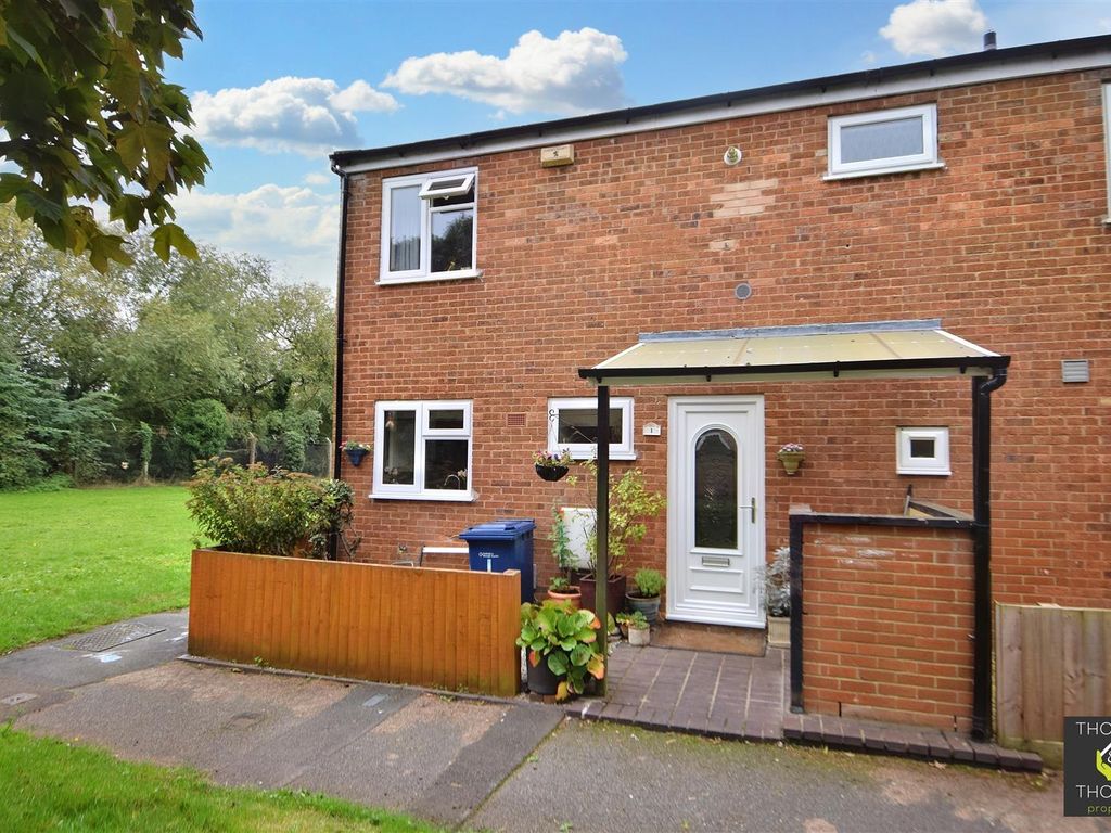 3 bed end terrace house for sale in Tandey Walk, Innsworth, Gloucester