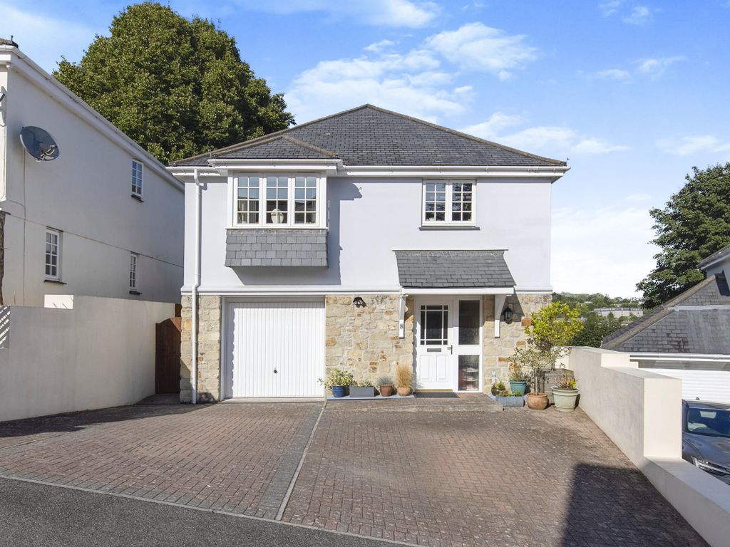 5 bed detached house for sale in Chy Pons, St. Austell PL25 Zoopla